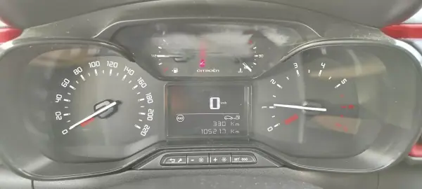 Citroën C3 2021 - 11750 EUR, 105000 km - AUTO.MOTO.pt - 105000km - foto 11 de 11
