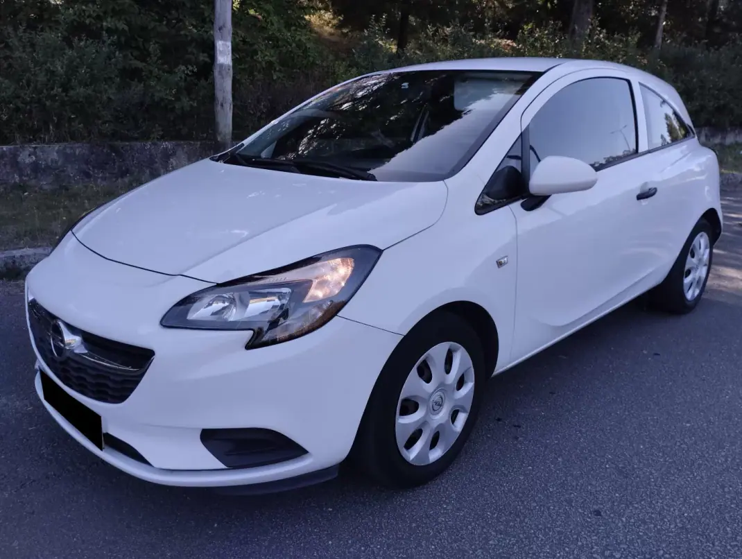 Opel CORSA VAN 1.3 CDTI 2017 - 8250 EUR, 190000 km - AUTO.MOTO.pt - 190000km - foto 1 de 16
