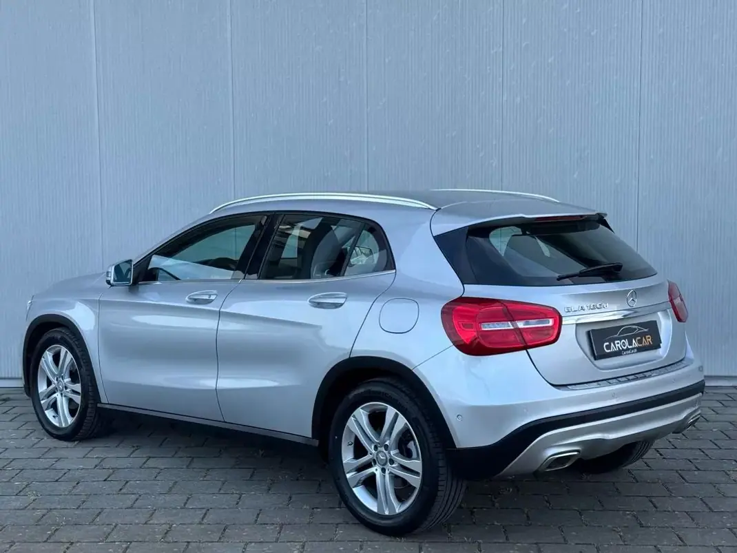 Mercedes-Benz GLA 180 2016 - 19950 EUR, 80000 km - AUTO.MOTO.pt - 80000km - foto 7 de 26