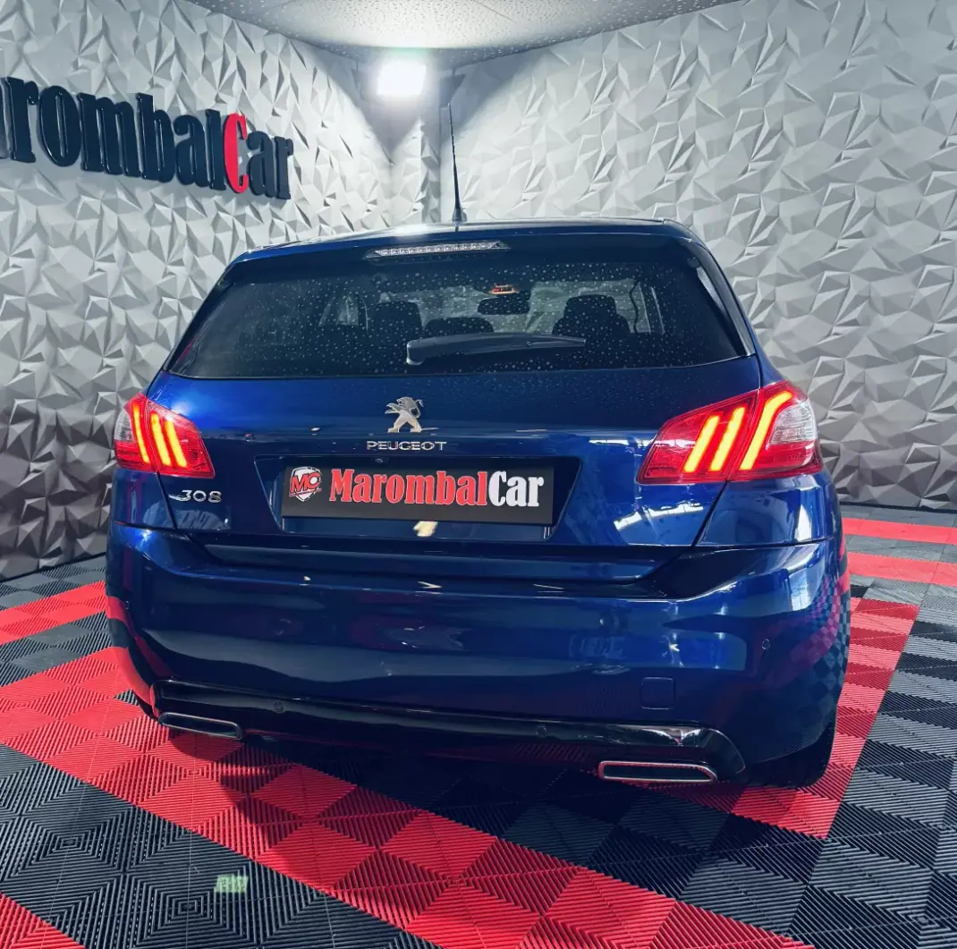 Peugeot 308 2019 - 14990 EUR, 62170 km - AUTO.MOTO.pt - 62170km - foto 6 de 36