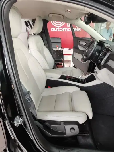 Volvo XC 40 2020 - 28250 EUR, 45500 km - AUTO.MOTO.pt - 45500km - foto 19 de 35
