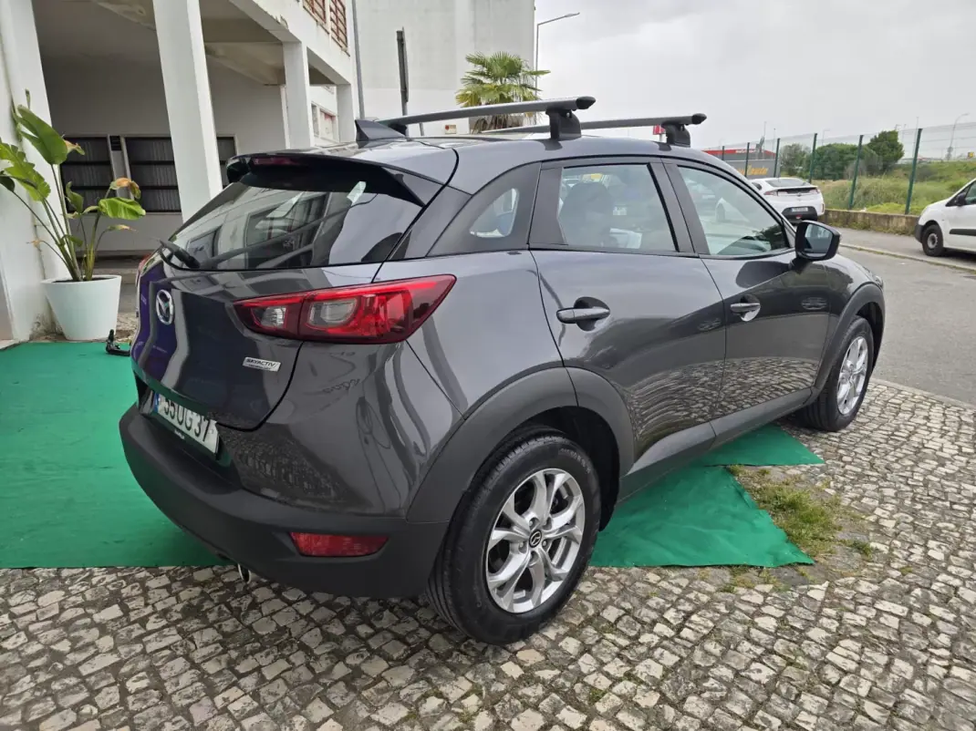 Mazda CX-3 2018 - 13450 EUR, 103000 km - AUTO.MOTO.pt - 103000km - foto 3 de 14