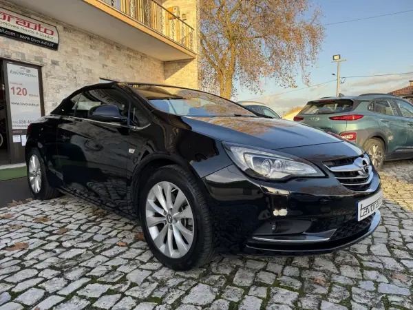 Opel Cascada 2018 - 16900 EUR, 128000 km - AUTO.MOTO.pt - 128000km - foto 2 de 43