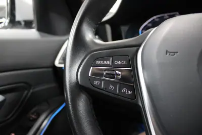 BMW 320 2021 - 27900 EUR, 108256 km - AUTO.MOTO.pt - 108256km - foto 10 de 24