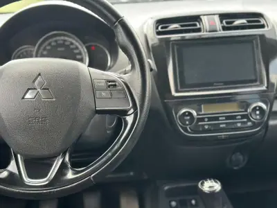 Mitsubishi Space Star 2023 - 15990 EUR, 49641 km - AUTO.MOTO.pt - 49641km - foto 20 de 22