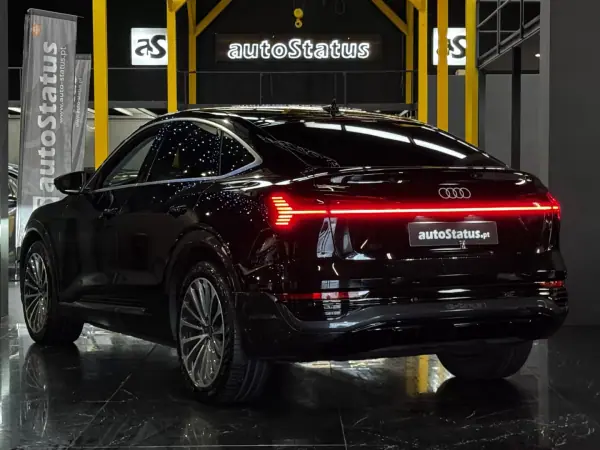 Audi Q8 e-Tron Sportback 2024 - 54990 EUR, 24200 km - AUTO.MOTO.pt - 24200km - foto 12 de 34
