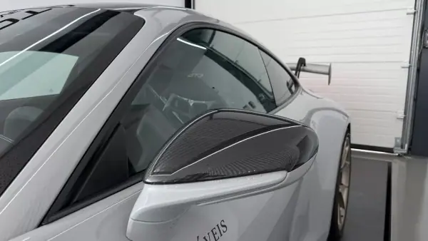 Porsche 992 2023 - 229990 EUR, 6875 km - AUTO.MOTO.pt - 6875km - foto 8 de 42