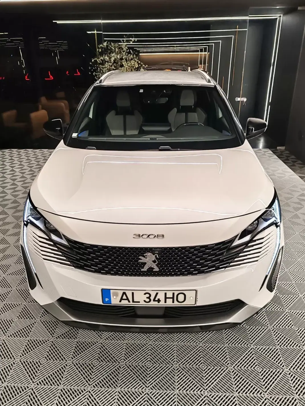 Peugeot 3008 2021 - 25750 EUR, 72000 km - AUTO.MOTO.pt - 72000km - foto 4 de 20