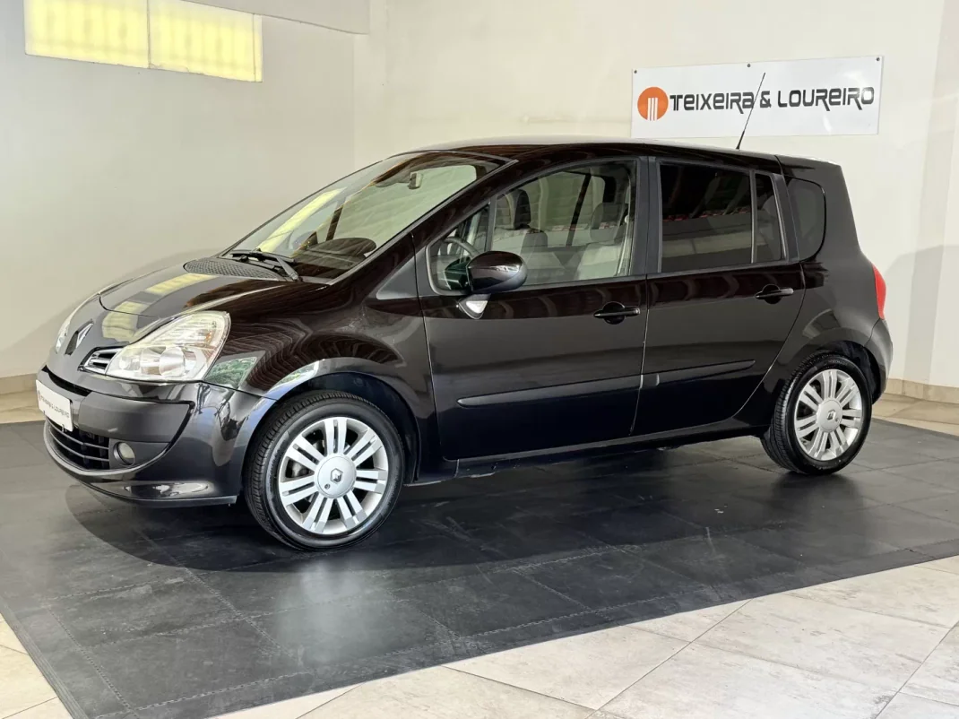 Renault Modus 2009 - 4900 EUR, 164416 km - 164416km - foto 4 de 22