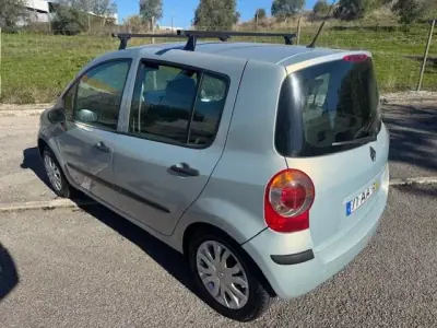 Renault Modus 2005 - 2500 EUR, 284633 km - AUTO.MOTO.pt - 284633km - foto 6 de 17