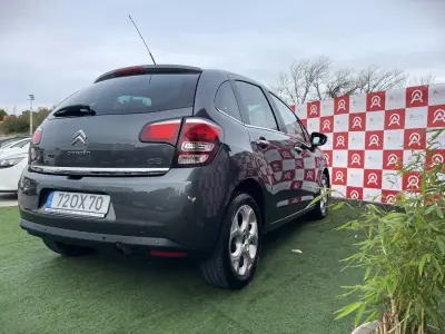 Citroën C3 2014 - 7490 EUR, 121390 km - 121390km - foto 3 de 19