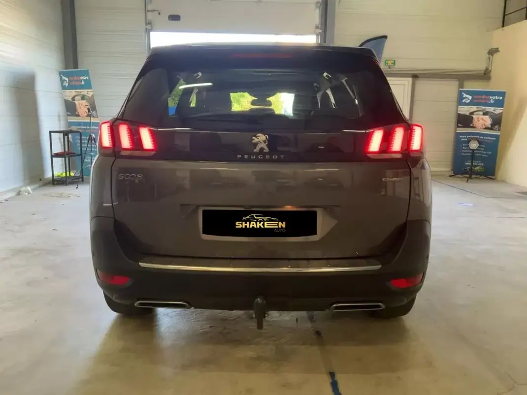 Peugeot 5008 2019 - 18750 EUR, 129646 km - 129646km - foto 4 de 13