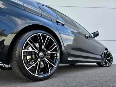 BMW 520 2019 - 30990 EUR, 98500 km - AUTO.MOTO.pt - 98500km - foto 11 de 44