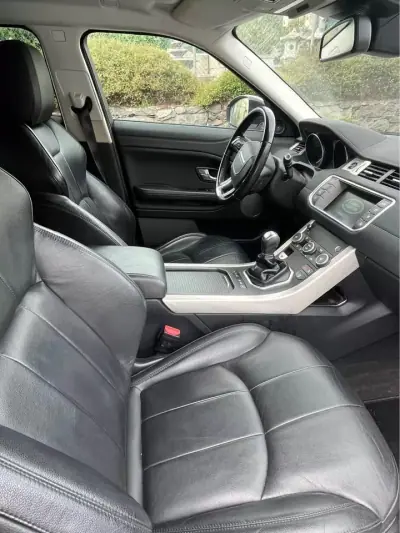 Land Rover EVOQUE 2018 — foto 6 de 9