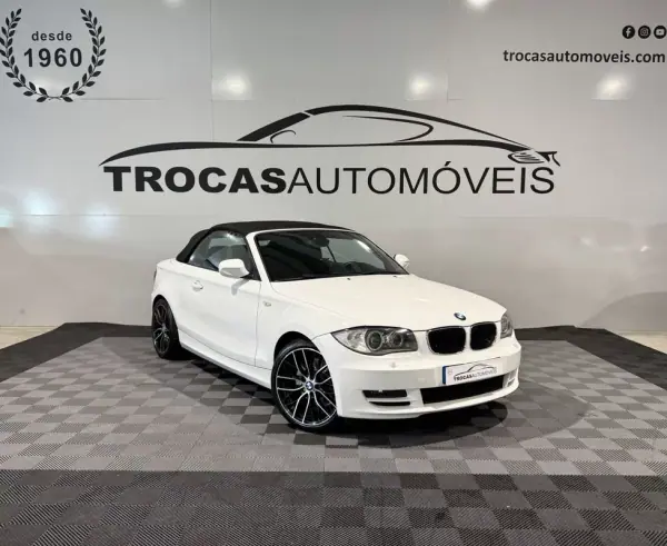 BMW 118 2011 - 13500 EUR, 231200 km - AUTO.MOTO.pt - 231200km - foto 28 de 32