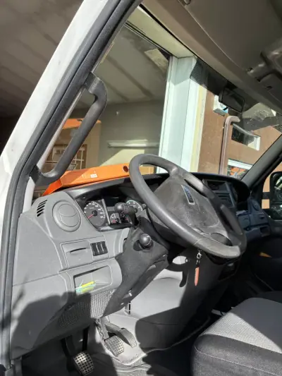 Iveco Daily 2013 - 11990 EUR, 450000 km - 450000km - foto 11 de 11