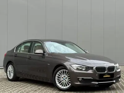 BMW 318 2012 - 11750 EUR, 171517 km - AUTO.MOTO.pt - 171517km - foto 5 de 12