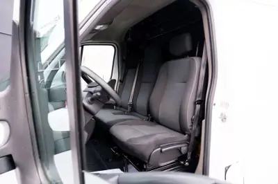 Renault MASTER 2.2DCI CAIXA ABERTA 2023 - 22750 EUR, 166000 km - AUTO.MOTO.pt - 166000km - foto 12 de 20