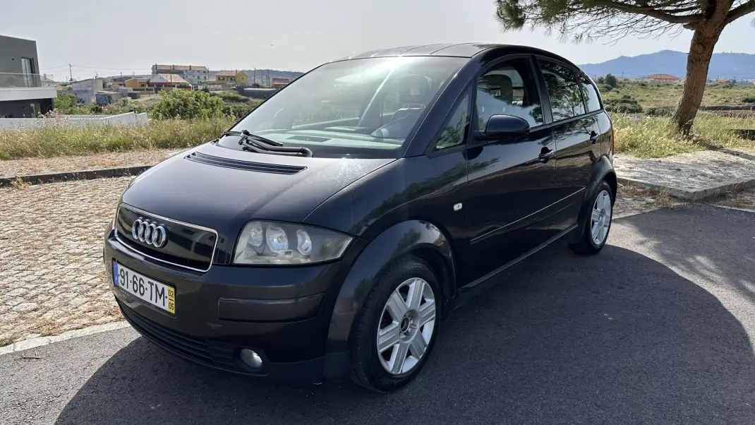 Audi A2 2002 - 3250 EUR, 380000 km - AUTO.MOTO.pt - 380000km - foto 1 de 10