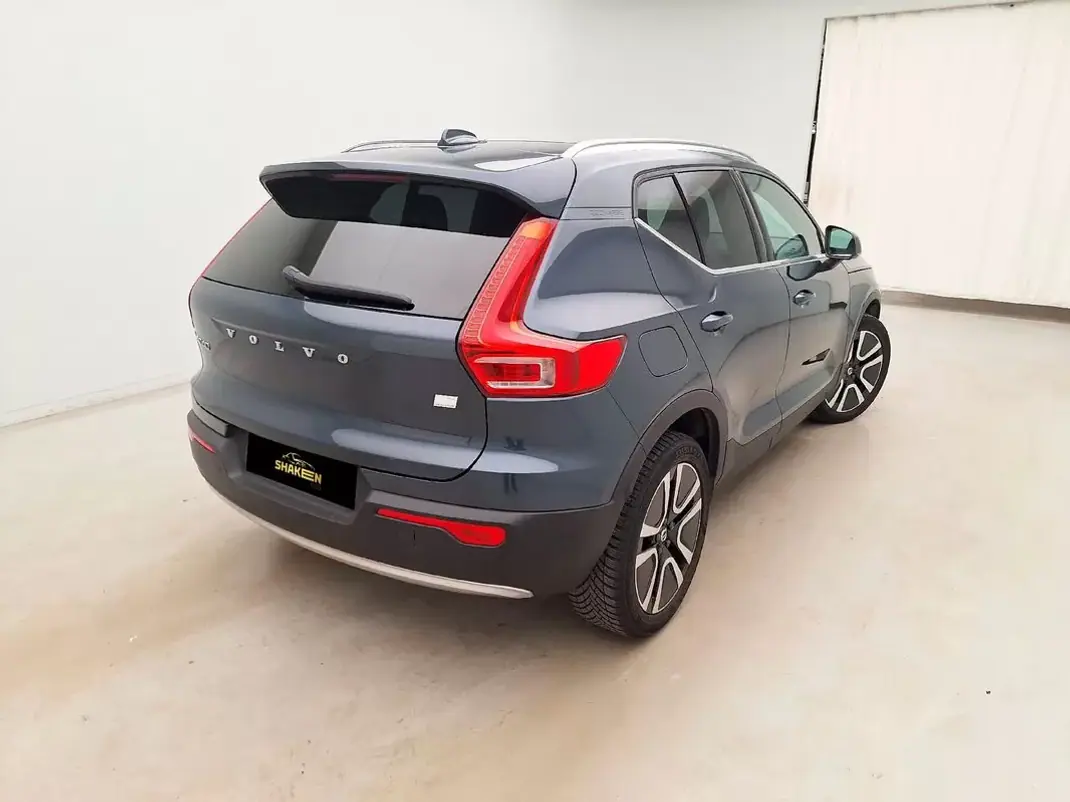 Volvo XC 40 2022 - 28750 EUR, 67798 km - 67798km - foto 7 de 11