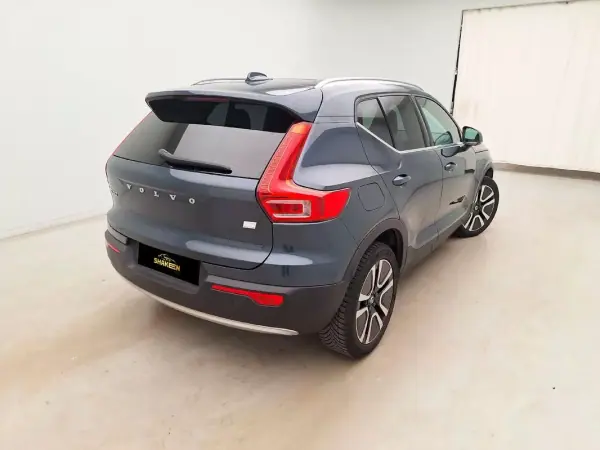 Volvo XC 40 2022 - 28750 EUR, 67798 km - AUTO.MOTO.pt - 67798km - foto 7 de 11