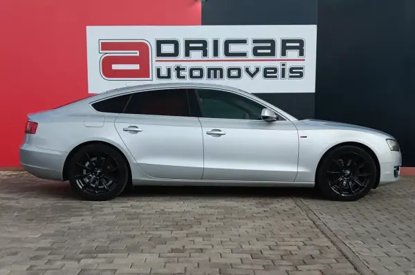 Audi A5 Sportback 2011 - 17500 EUR, 120459 km - AUTO.MOTO.pt - 120459km - foto 3 de 31