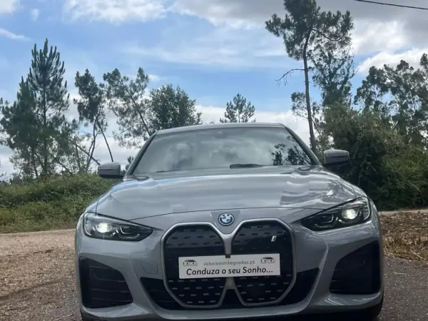 BMW i4 2023 - 41750 EUR, 74000 km - AUTO.MOTO.pt - 74000km - foto 34 de 86