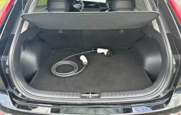 Kia e-Niro 2023 - 26500 EUR, 42000 km - AUTO.MOTO.pt - 42000km - foto 13 de 13