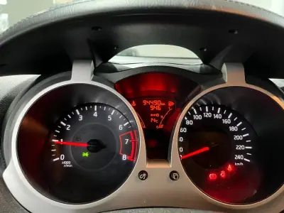 Nissan Juke 2016 - 10999 EUR, 94021 km - AUTO.MOTO.pt - 94021km - foto 12 de 20