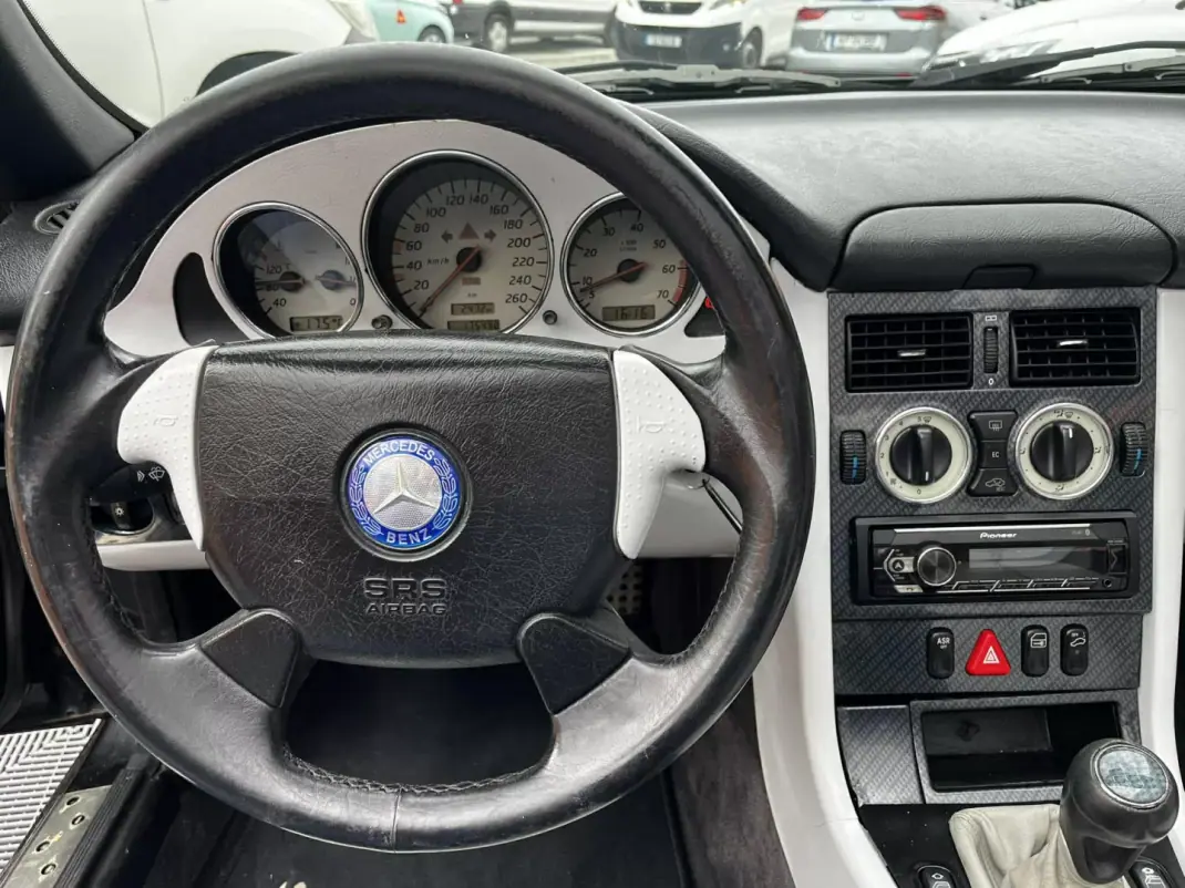 Mercedes-Benz SLK 200 1998 - 8900 EUR, 175498 km - AUTO.MOTO.pt - 175498km - foto 7 de 11