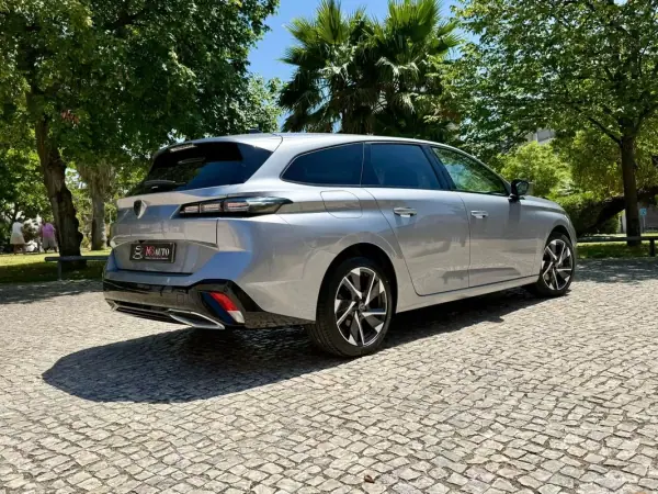 Peugeot 308 SW 2022 - 15890 EUR, 71420 km - AUTO.MOTO.pt - 71420km - foto 35 de 39