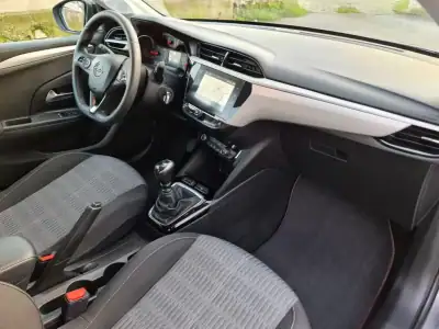 Opel Corsa 2020 - 15990 EUR, 140000 km - AUTO.MOTO.pt - 140000km - foto 11 de 31