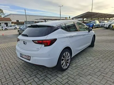 Opel Astra 2016 - 11000 EUR, 81600 km - AUTO.MOTO.pt - 81600km - foto 6 de 28