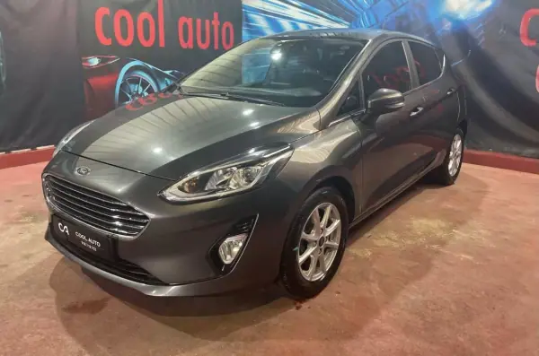 Ford Fiesta 2021 - 13999 EUR, 80000 km - AUTO.MOTO.pt - 80000km - foto 9 de 46