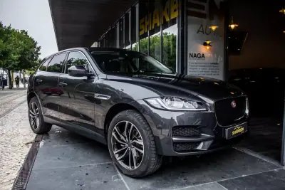 Jaguar F-Pace 2018 - 23990 EUR, 151410 km - AUTO.MOTO.pt - 151410km - foto 6 de 50