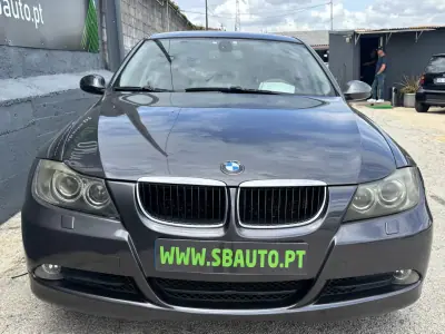 BMW 320 2005 - 7500 EUR, 223201 km - AUTO.MOTO.pt - 223201km - foto 2 de 21