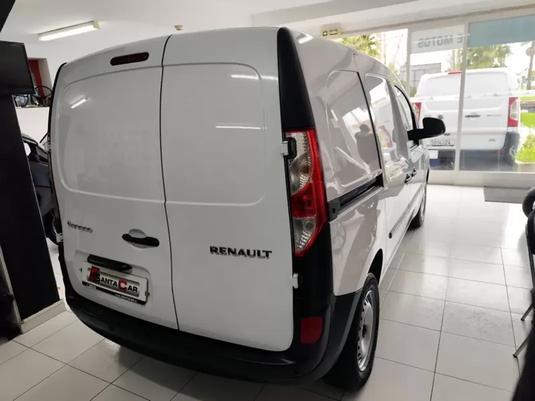 Renault Kangoo 1.5 Dci 3 Lug. Iva dedutivel 2021 - 12780 EUR, 157000 km - AUTO.MOTO.pt - 157000km - foto 14 de 19
