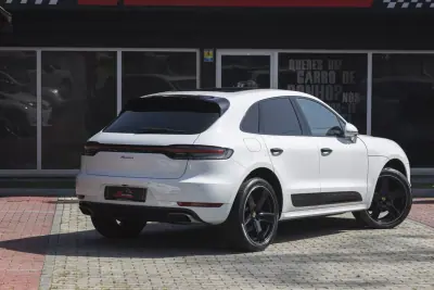 Porsche Macan 2018 - 53900 EUR, 89600 km - AUTO.MOTO.pt - 89600km - foto 27 de 40