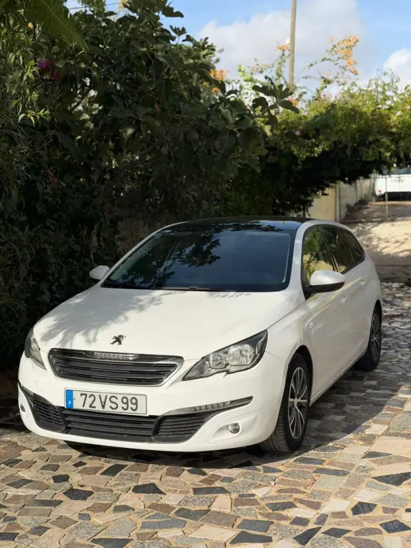 Peugeot 308 SW 2015 - 13900 EUR, 171684 km - AUTO.MOTO.pt - 171684km - foto 2 de 8