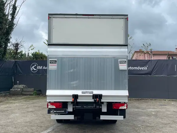 Mercedes-Benz Sprinter 515 CDI Contentor + Plataforma Elevatória 2022 - 46900 EUR, 72000 km - AUTO.MOTO.pt - 72000km - foto 6 de 30