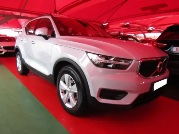 Volvo XC 40 2.0 D3 Momentum 2021 Diesel