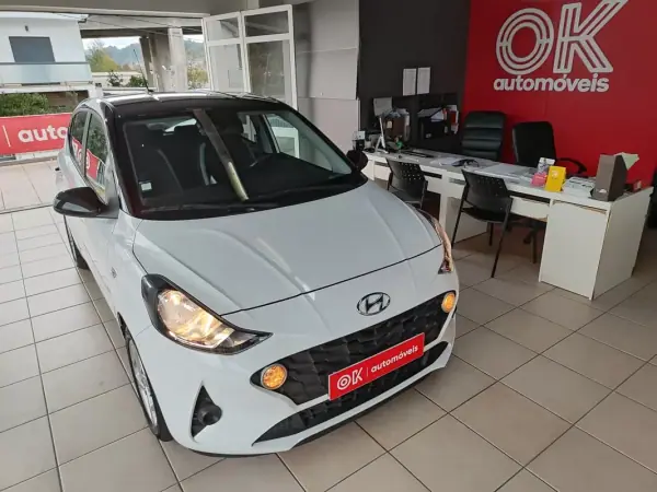 Hyundai i10 2021 - 13950 EUR, 23600 km - AUTO.MOTO.pt - 23600km - foto 2 de 37