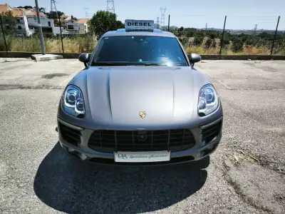 Porsche Macan 2014 - 42950 EUR, 177239 km - AUTO.MOTO.pt - 177239km - foto 20 de 59
