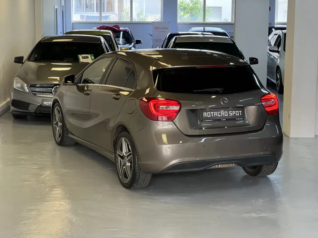 Mercedes-Benz A 180 2013 - 12990 EUR, 180000 km - AUTO.MOTO.pt - 180000km - foto 3 de 36