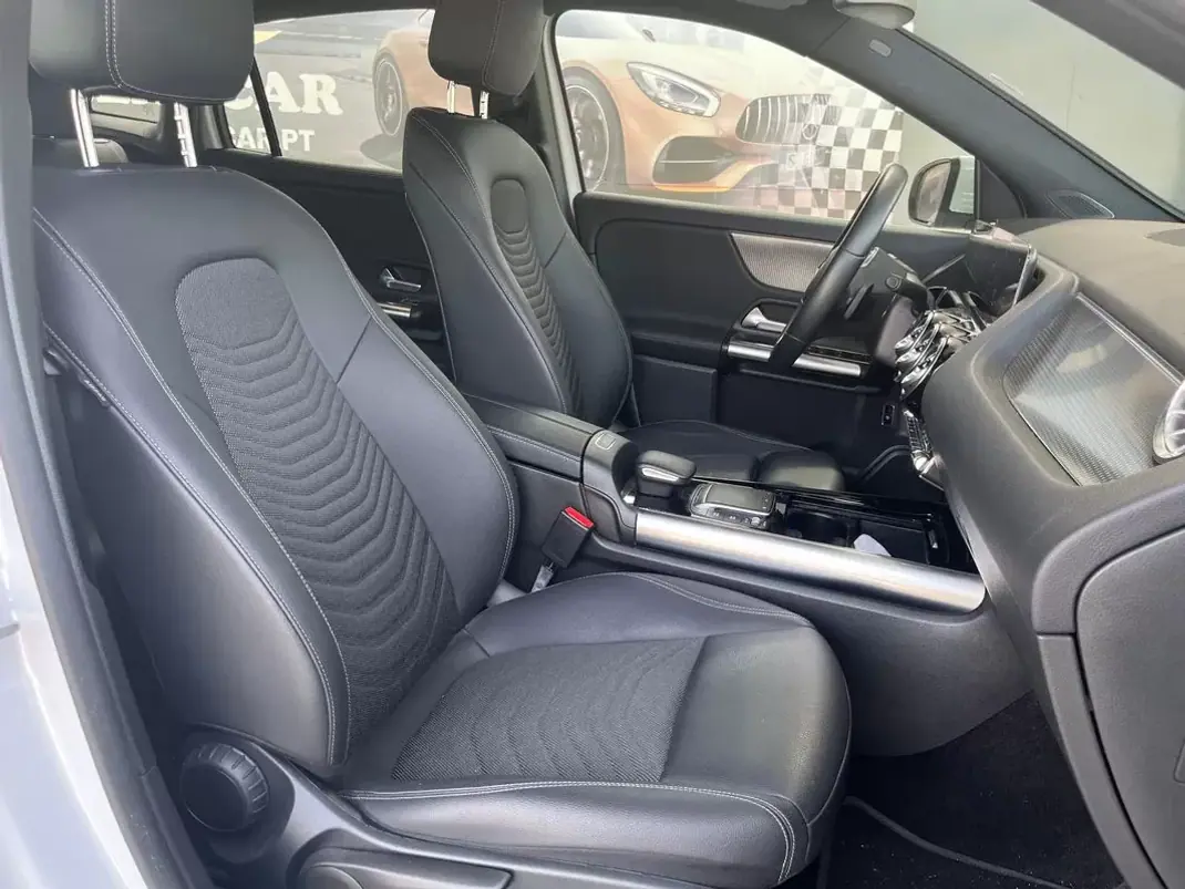 Mercedes-Benz EQA 2023 - 32990 EUR, 77000 km - AUTO.MOTO.pt - 77000km - foto 9 de 15