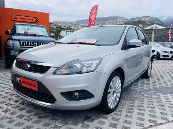Ford Focus 2010 - 5950 EUR, 213699 km - AUTO.MOTO.pt - 213699km - foto 3 de 12