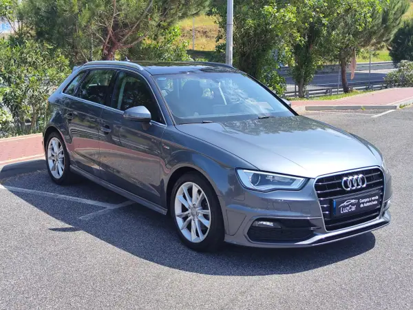 Audi A3 Sportback 2016 - 16980 EUR, 199550 km - AUTO.MOTO.pt - 199550km - foto 4 de 39