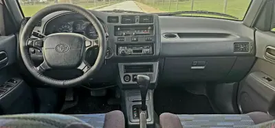 Toyota RAV4 1996 - 9990 EUR, 288967 km - AUTO.MOTO.pt - 288967km - foto 10 de 14