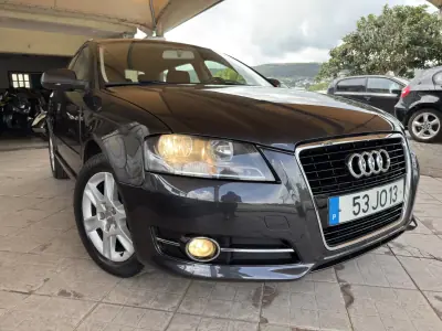 Audi A3 Sportback 2010 - 11500 EUR, 143558 km - AUTO.MOTO.pt - 143558km - foto 12 de 29