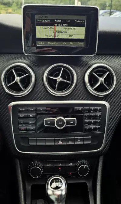 Mercedes-Benz A 180 2013 - 16500 EUR, 180000 km - AUTO.MOTO.pt - 180000km - foto 10 de 20